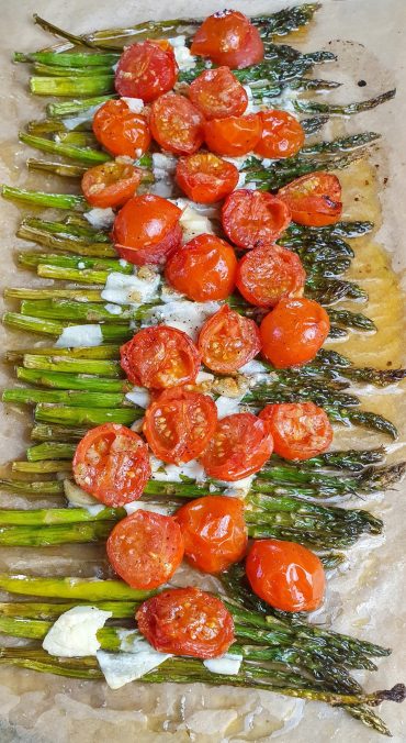 Cheesy Oven-Baked Parmesan Asparagus: A Gourmet Side Dish Delight