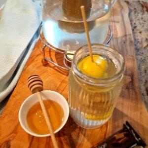 Soothing Elixir: Crafting the Perfect Lemon and Ginger Tea Experience